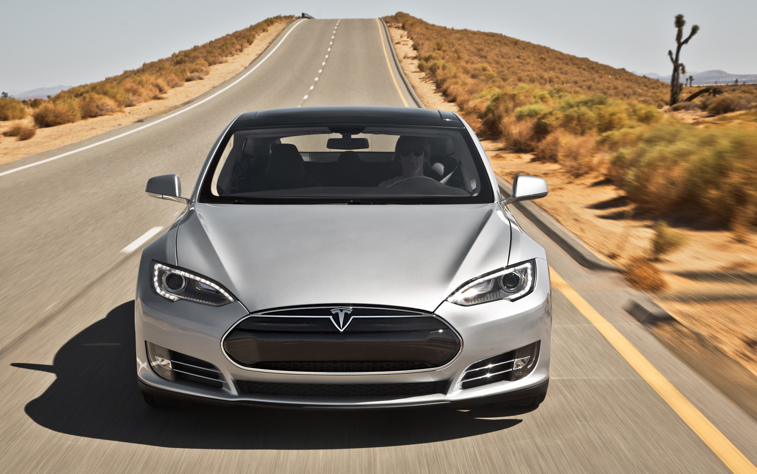 Tesla satser i Europa